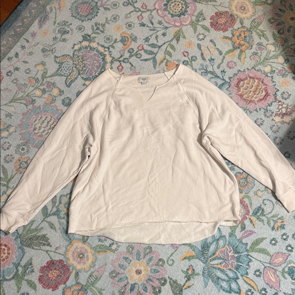 Aerie’s white raw hem sweatshirt medium